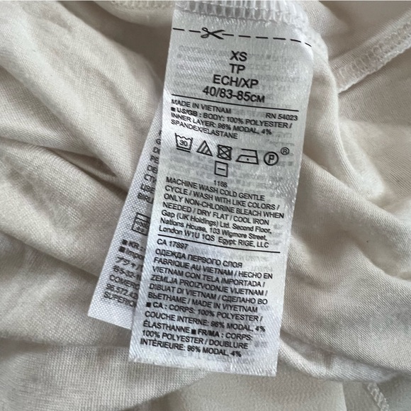 Banana Republic Long Sleeve - Picture 12 of 12